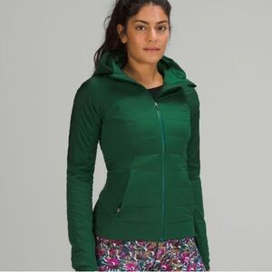 Lululemon Lightweight Puffer Jacket EUC Sz 10 Green